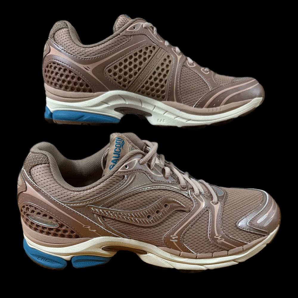Saucony PROGRID TRIUMPH 4 Tan/Royal Bronze/Royal men’s size 11 *NEW* - Picture 3 of 12